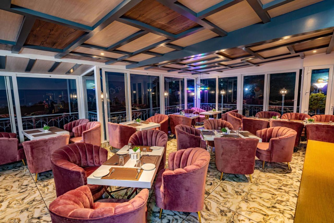Ashiana Clarks Inn Shimla Exterior foto