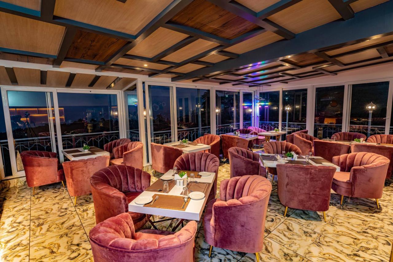 Ashiana Clarks Inn Shimla Exterior foto