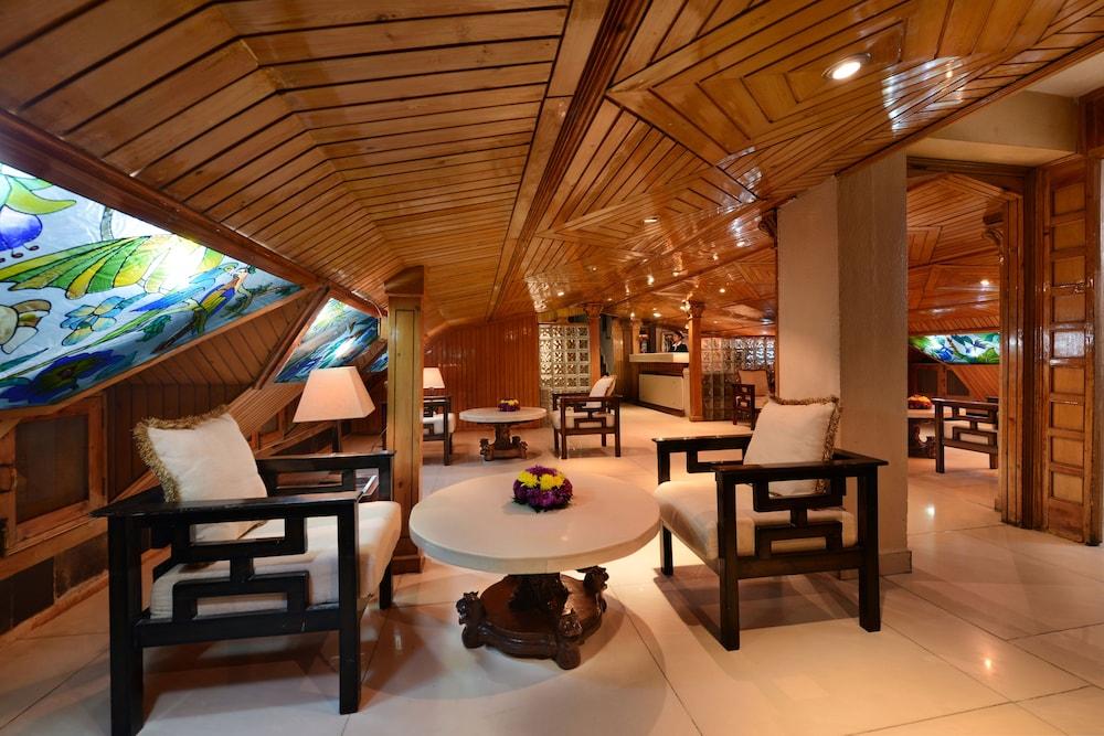 Ashiana Clarks Inn Shimla Exterior foto